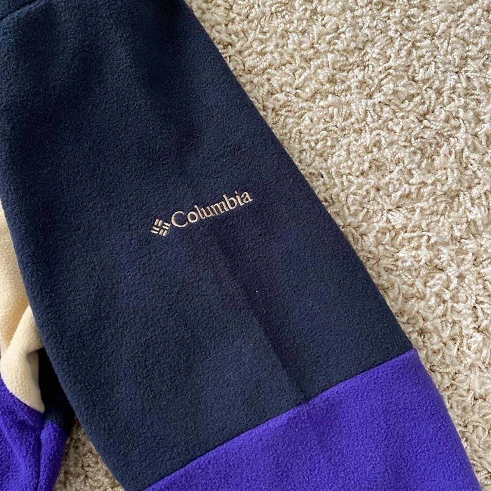 Columbia | Men's Collegiate Columbia Lodge Fleece Hoodie - Picture 6 of 12